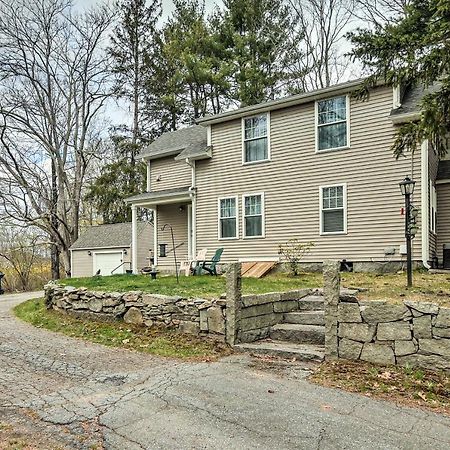 Remodeled Farmhouse In Waterford Near 2 Beaches! Extérieur photo