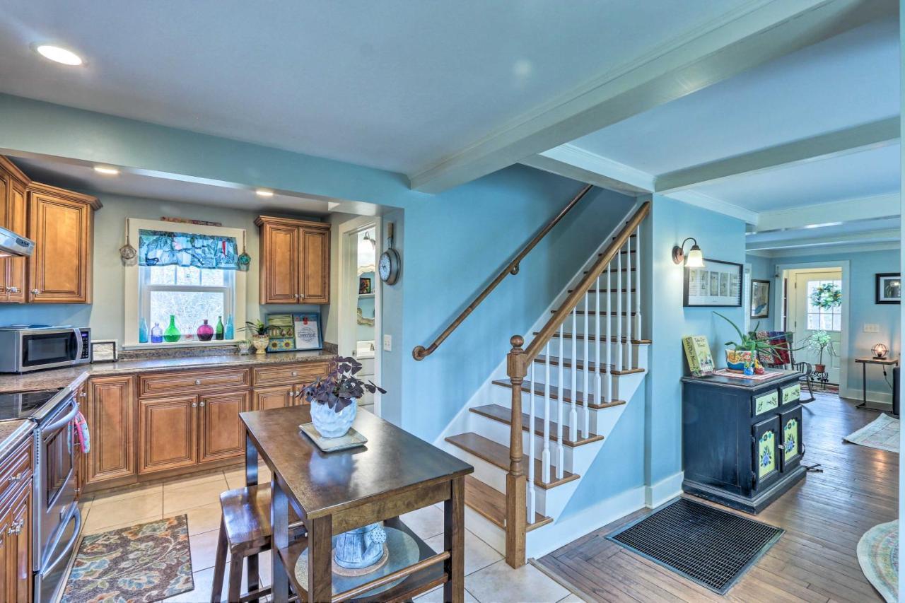 Remodeled Farmhouse In Waterford Near 2 Beaches! Extérieur photo