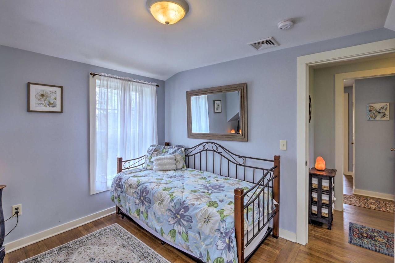 Remodeled Farmhouse In Waterford Near 2 Beaches! Extérieur photo