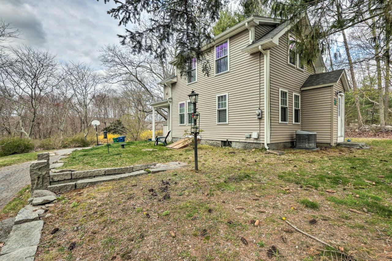 Remodeled Farmhouse In Waterford Near 2 Beaches! Extérieur photo